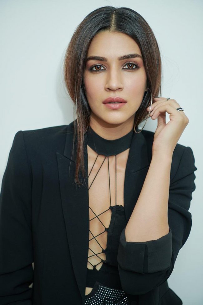 Kriti-Sanon